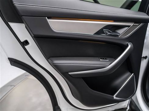 New 2025 Jaguar F-PACE R-Dynamic S AWD/4WD image 25