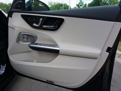 Certified 2025 Mercedes-Benz C 300 Sedan image 58