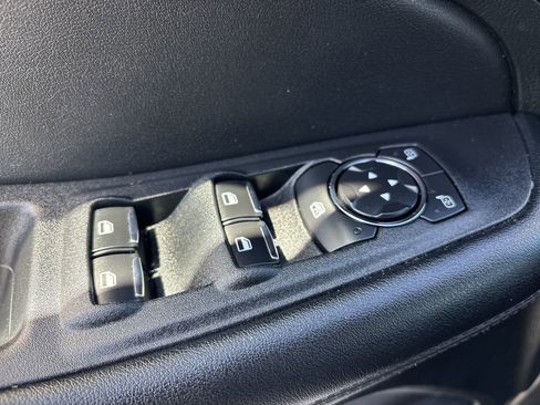 Certified 2022 Ford Edge SEL image 12