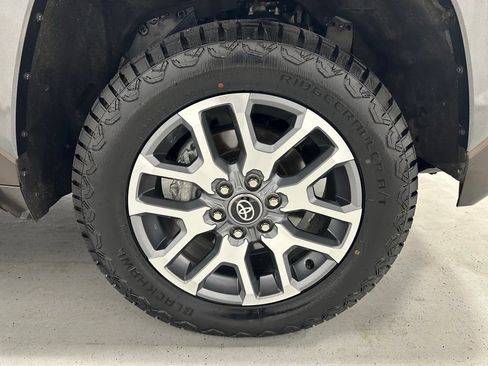 Used 2025 Toyota Tundra 1794 Edition AWD/4WD image 66