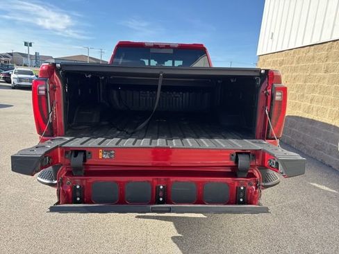 Used 2024 GMC Sierra 2500 Denali w/ Denali Reserve Package AWD/4WD image 9