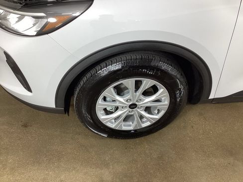 Used 2024 Ford Escape Active w/ Tech Pack #1 AWD/4WD image 27