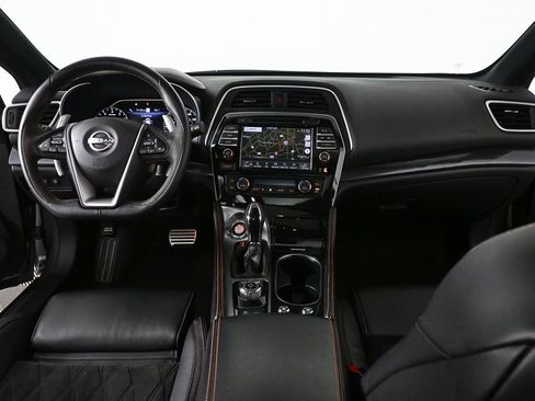 Used 2023 Nissan Maxima SR w/ Sport Mat Group image 16