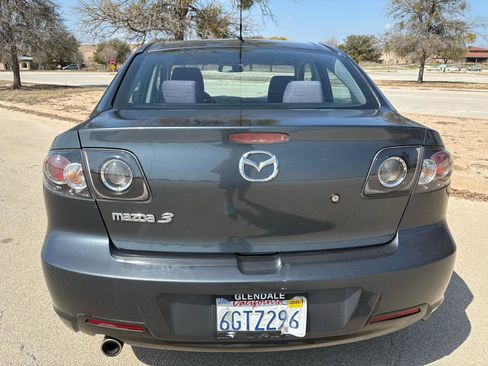 Used 2009 MAZDA MAZDA3 i Touring Value image 4