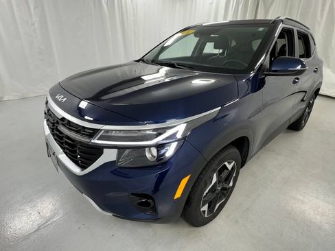 Used 2026 Kia Seltos EX AWD/4WD image 7