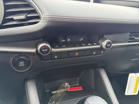 New 2026 MAZDA MAZDA3 2.5 S Sedan w/ Preferred Pkg image 38
