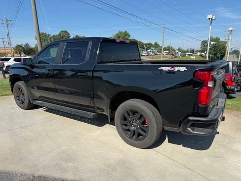 Used 2022 Chevrolet Silverado 1500 RST w/ Redline Edition AWD/4WD image 8