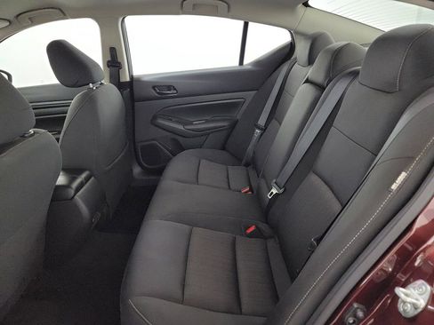 Used 2024 Nissan Altima 2.5 SV FWD image 13