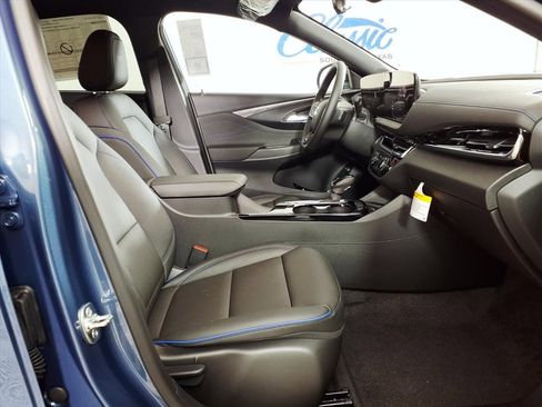 New 2026 Buick Envista Sport Touring image 11