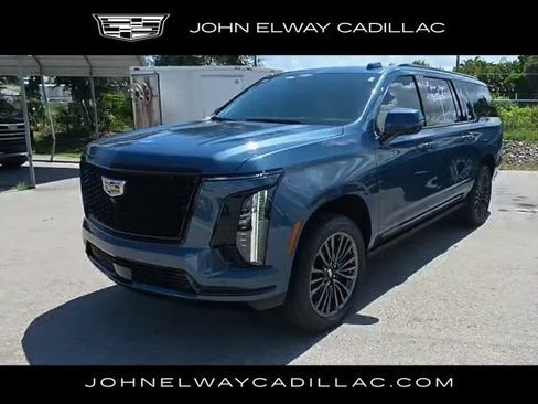 Used 2025 Cadillac Escalade ESV Sport Platinum AWD/4WD image 1