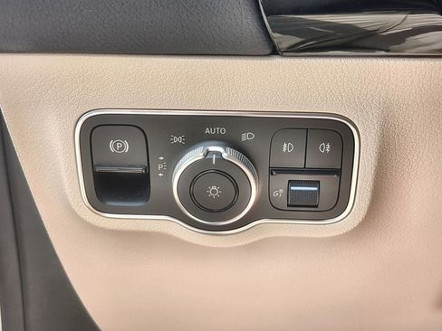 Used 2023 Mercedes-Benz GLA 250 image 17