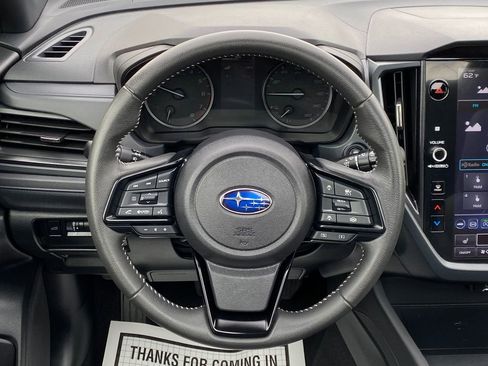 Used 2025 Subaru Forester Premium AWD/4WD image 21