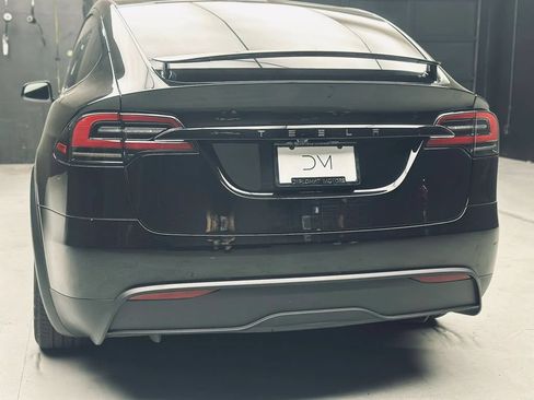 Used 2024 Tesla Model X AWD/4WD image 14