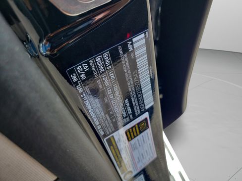 Certified 2026 Mercedes-Benz GLE 450 4MATIC image 28