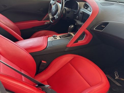 Used 2019 Chevrolet Corvette Z06 image 16