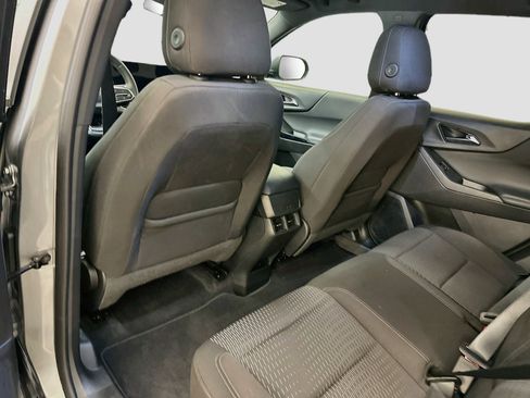 Used 2025 Chevrolet Equinox LT AWD/4WD image 28