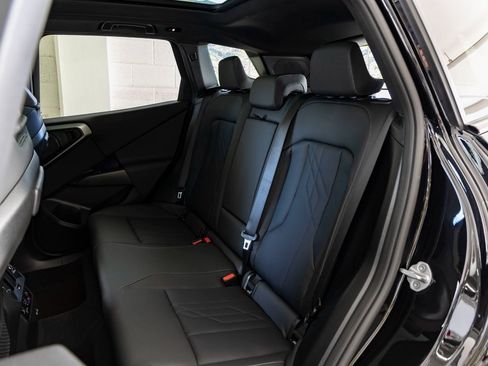 Certified 2025 BMW X3 M50 image 23