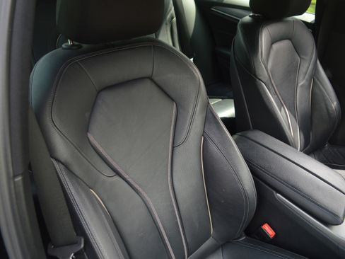 Used 2019 BMW 530i w/ M Sport Package RWD image 42