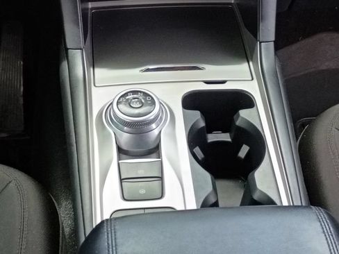 Used 2020 Ford Explorer XLT RWD image 22