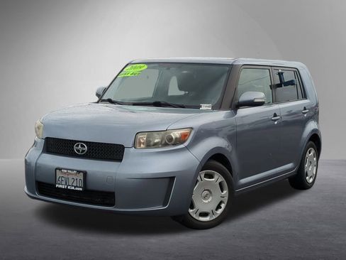 Used 2009 Scion xB image 1