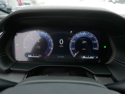 Used 2025 Jeep Grand Cherokee Limited w/ Trailer Tow Package image 35