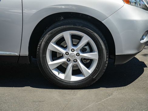 Used 2011 Lexus RX 350 2WD w/ Premium Pkg image 10