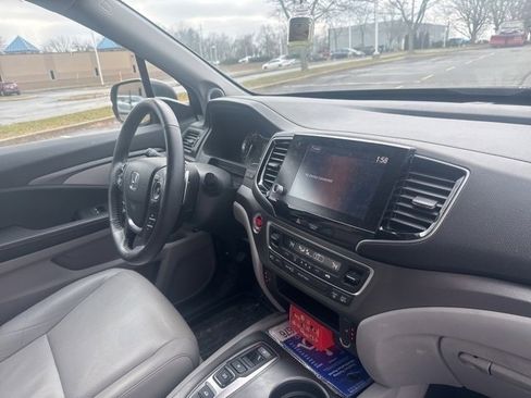 Used 2023 Honda Ridgeline RTL image 19