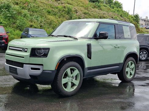 Used 2023 Land Rover Defender 110 75th Limited Edition AWD/4WD image 3