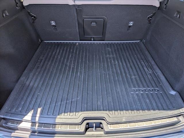 Certified 2026 Volvo XC60 B5 Plus w/ Protection Package Premier AWD/4WD image 6