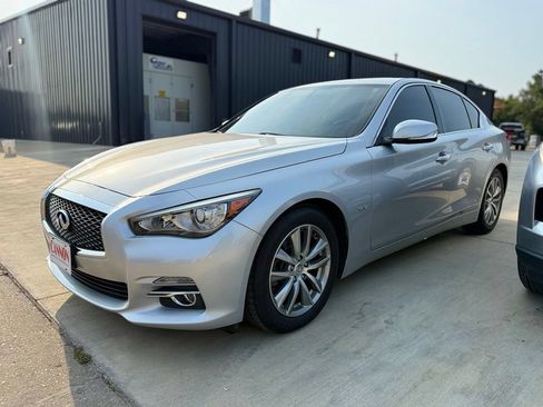 Used 2016 INFINITI Q50 3.0t Premium w/ 3.0T Premium Plus Package RWD image 1