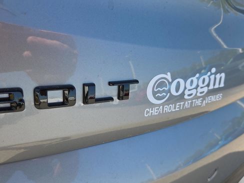 New 2027 Chevrolet Bolt LT w/ Comfort Package image 16