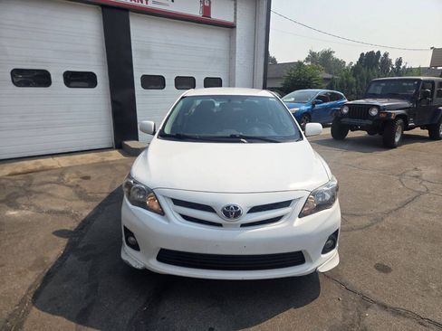 Used 2013 Toyota Corolla S FWD image 8