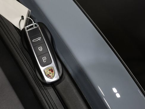 Used 2025 Porsche 911 Turbo S image 68