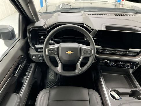 New 2025 Chevrolet Silverado 2500 LTZ w/ LTZ Premium Package image 11
