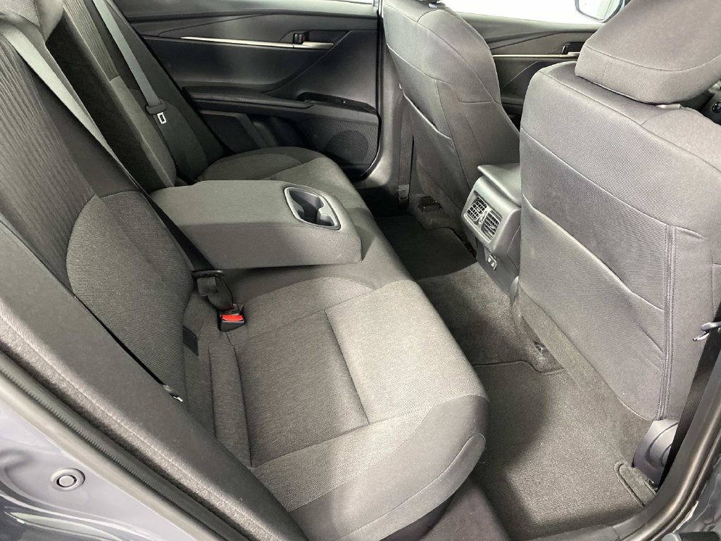 Used 2026 Toyota Camry LE w/ Convenience Package FWD image 10