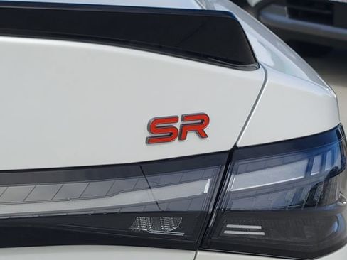 New 2026 Nissan Sentra SR FWD image 11