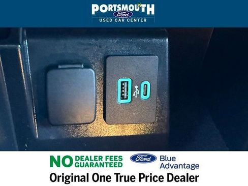 Used 2024 Ford Explorer XLT w/ Equipment Group 202A image 17