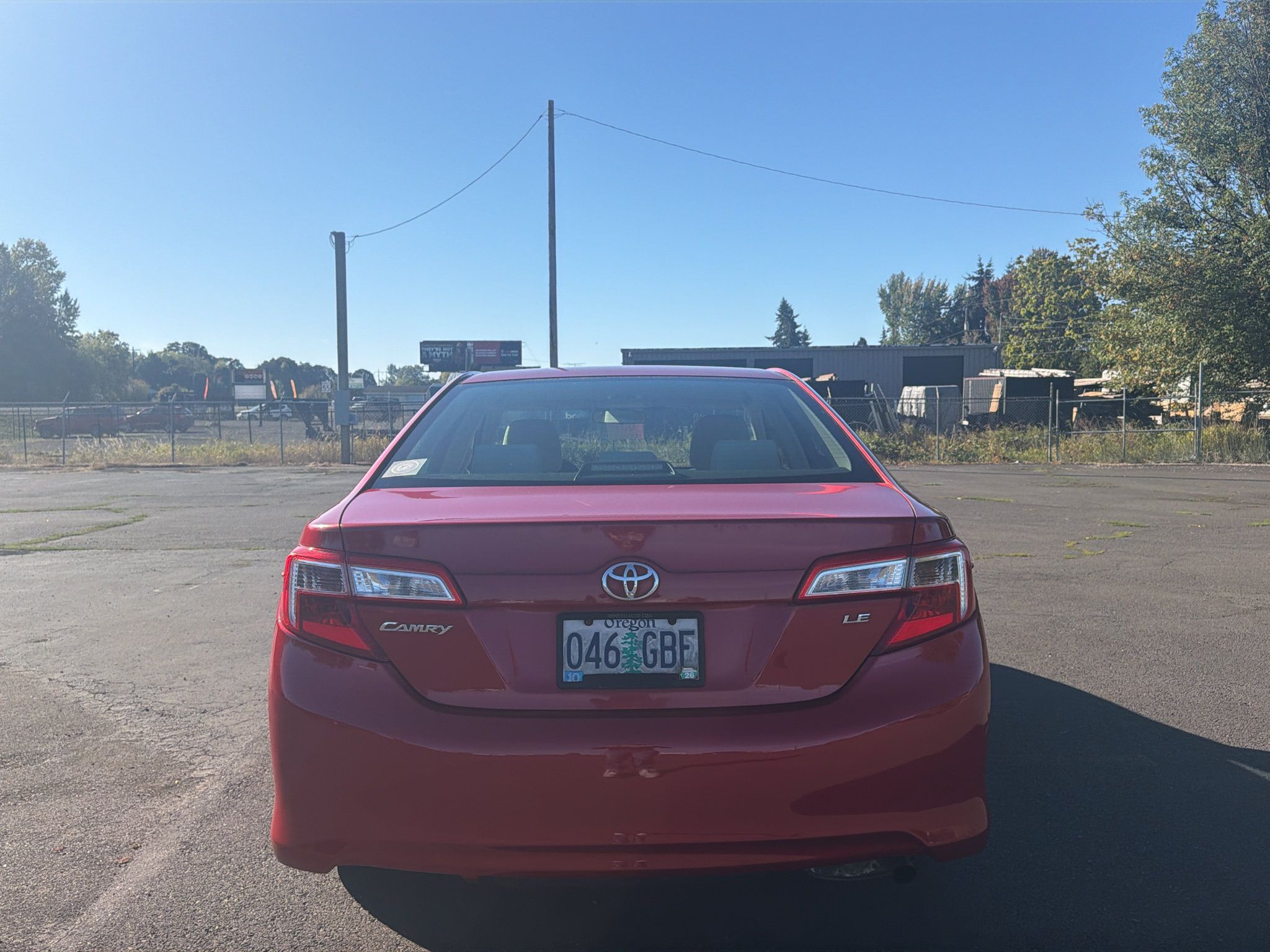 Used 2012 Toyota Camry LE FWD image 8