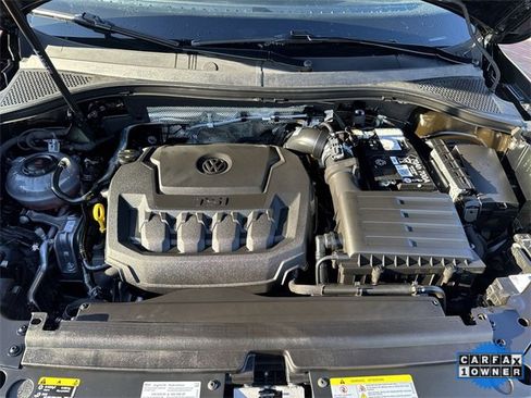 Used 2024 Volkswagen Tiguan SE image 30