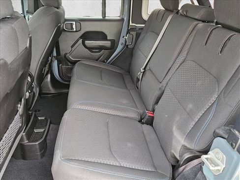 Used 2024 Jeep Wrangler Unlimited Rubicon 4xe w/ Technology Group image 19