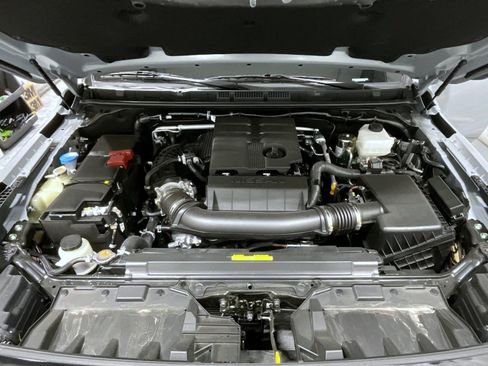 New 2026 Nissan Frontier SV w/ All-Weather Content Package AWD/4WD image 25