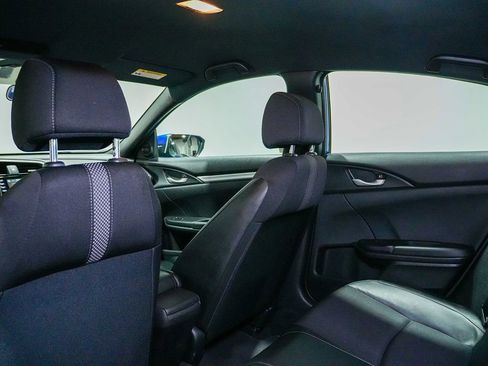 Used 2019 Honda Civic Sport image 19