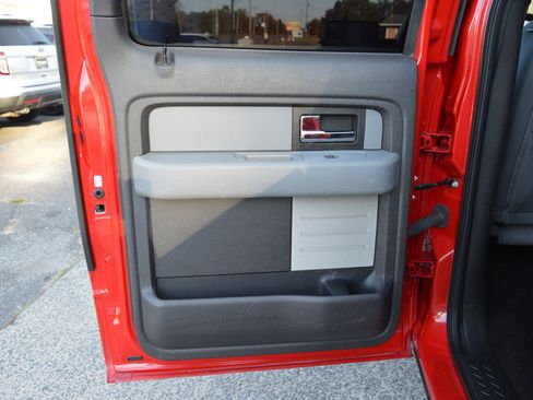 Used 2013 Ford F150 XLT image 27