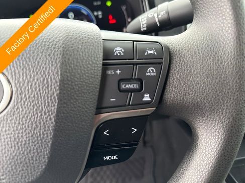 Used 2025 Toyota Camry LE image 15