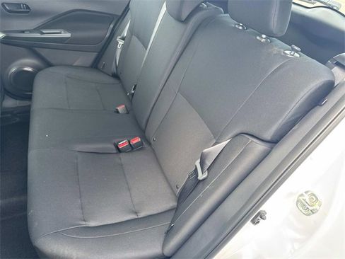 New 2025 Nissan Kicks Play S image 15