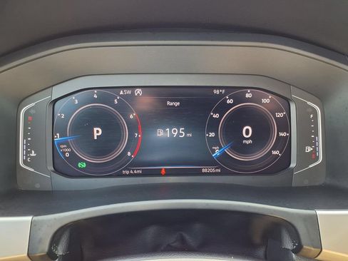 Used 2019 Volkswagen Atlas SEL FWD image 15
