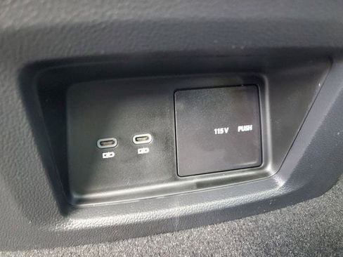 New 2026 Volkswagen Atlas SE FWD image 12