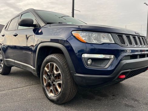 Used 2018 Jeep Compass Trailhawk AWD/4WD image 11