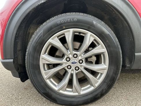 Used 2023 Ford Explorer XLT w/ Equipment Group 202A image 20