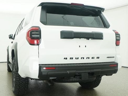 New 2026 Toyota 4Runner TRD Off-Road Premium AWD/4WD image 35